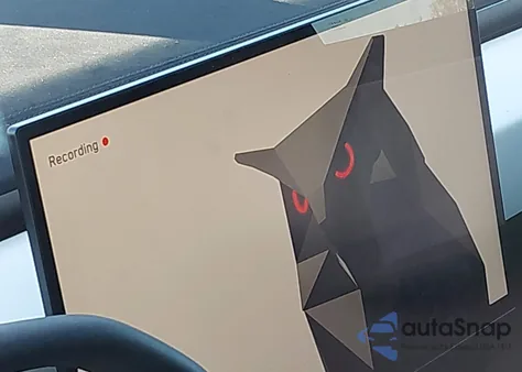 2024 Tesla Cybertruck Cyberbeast from USA, damaged, VIN 7G2CEHEE6RA017282